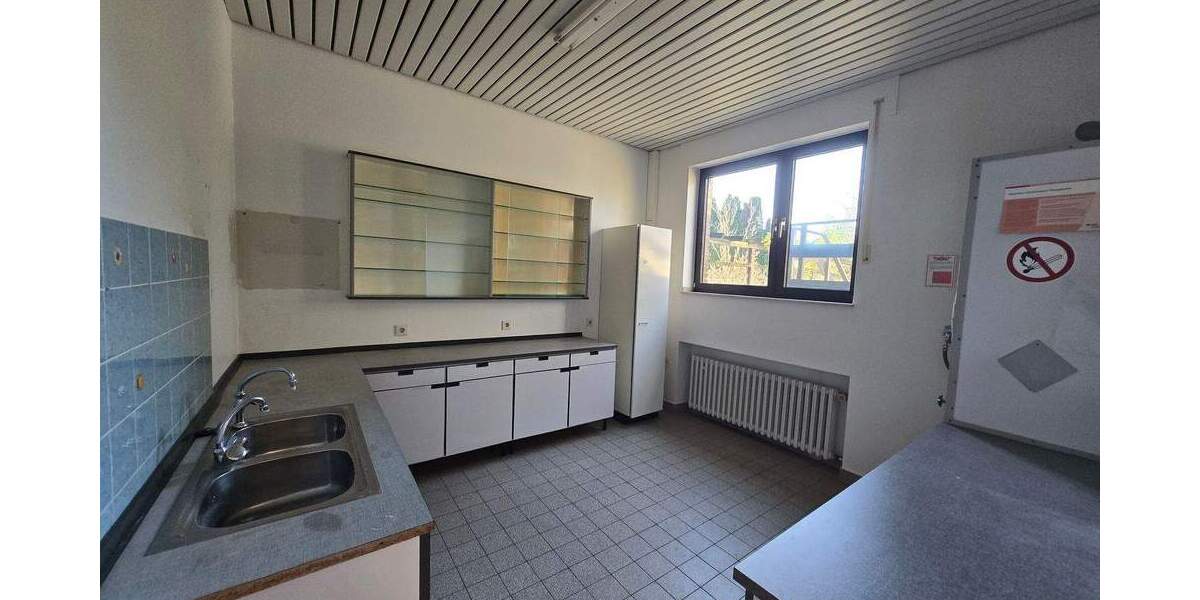 Einfamilienhaus Frechen Habbelrath - 8 Zimmer, 364 m&sup2;, 850.000&euro; | Angebot:24141038
