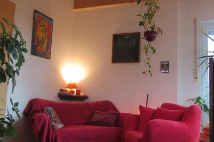 Stadtrand Köln-Mansardenwohnung zur Zwischenmiete JanFebr. 2 zimmer