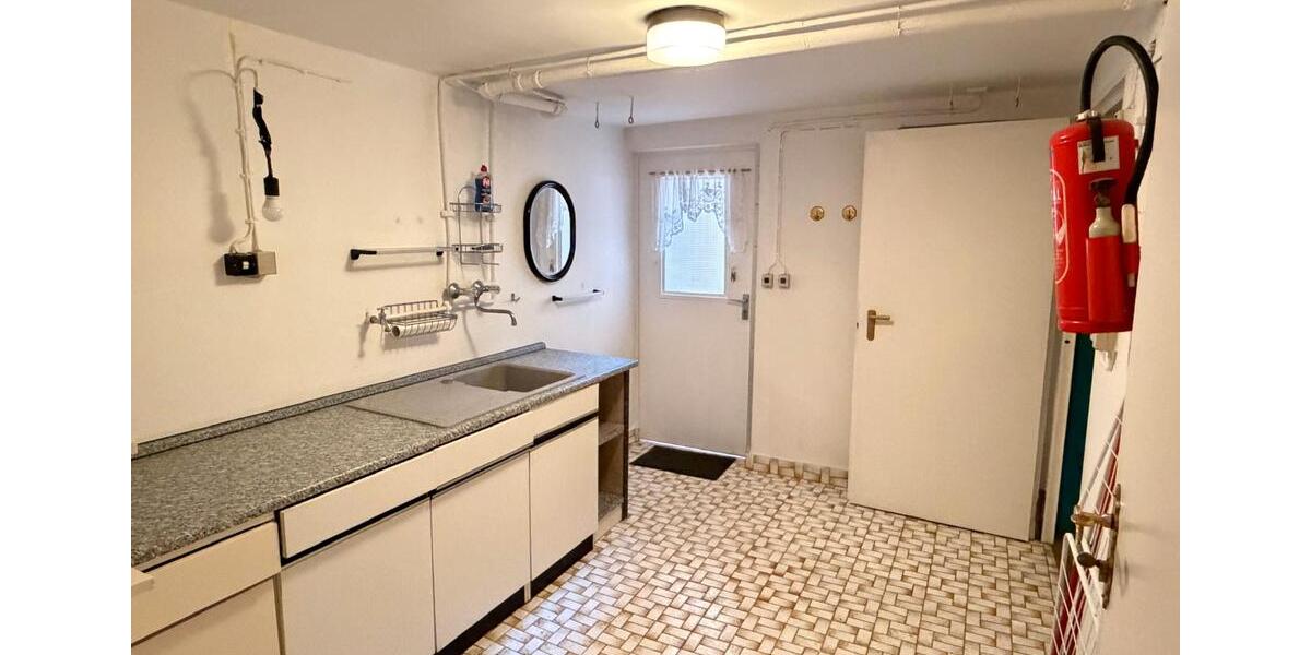 Reihenhaus Niederkassel - 5.5 Zimmer, 135 m&sup2;, 430.000&euro; | Angebot:27094947
