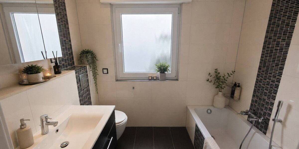 Reihenendhaus Wermelskirchen - 6 Zimmer, 155 m&sup2;, 2.490&euro; | Angebot:26885025