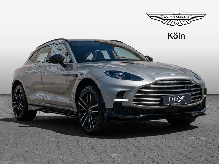 Aston Martin DBX 9.245 km 179.900 € Köln 50968