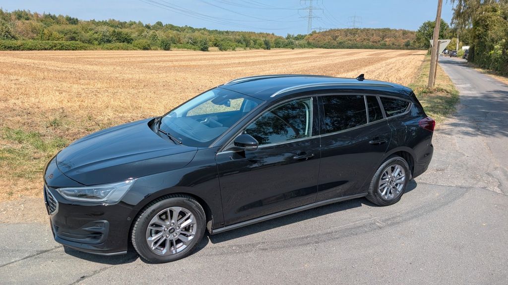 Ford Focus 59.500 km 16.800 &euro; Troisdorf 53844