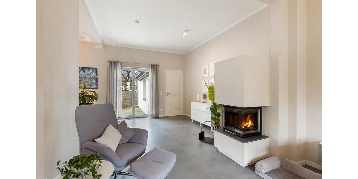 Einfamilienhaus Langenfeld (Rheinland) - 5 Zimmer, 150 m&sup2;, 2.500&euro; | Angebot:26099303