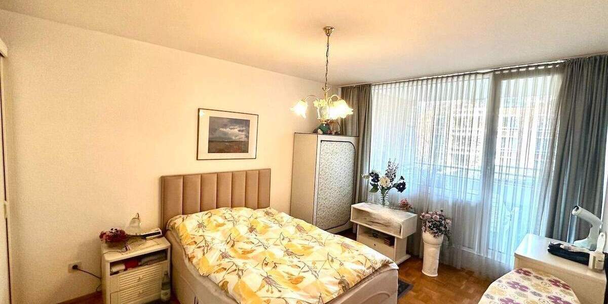 Etagenwohnung Köln Niehl - 2 Zimmer, 72 m&sup2;, 279.000&euro; | Angebot:25736812