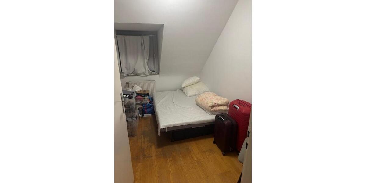 Reihenhaus Köln Innenstadt - 6 Zimmer, 135 m&sup2;, 2.800&euro; | Angebot:25252021