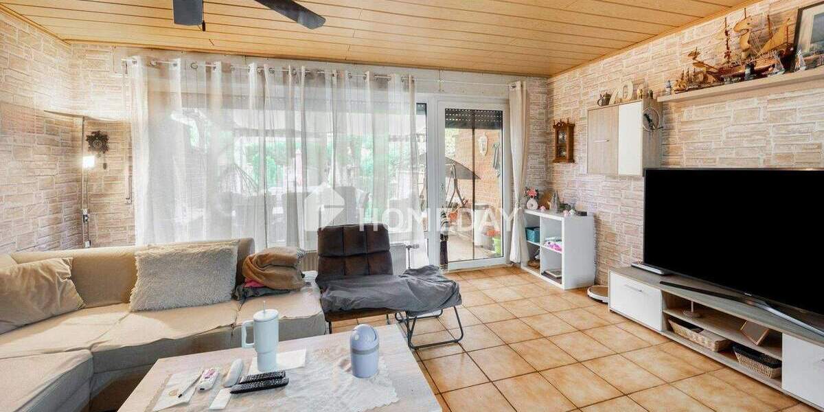 Familienfreundliches Reihenmittelhaus mit gepflegter Ausstattung, Süd-Ost Terrasse & Gartenparadies 6 zimmer