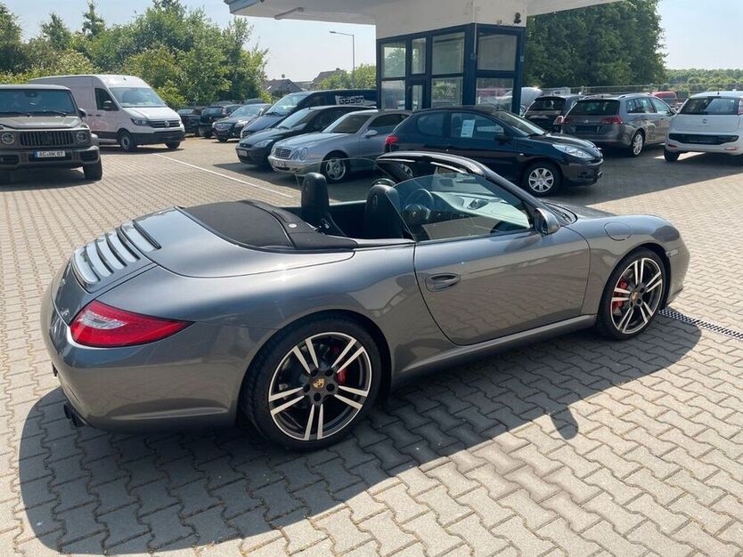 997