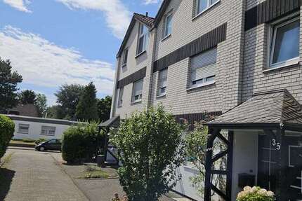 Haus zum Kaufen in Erkrath-Unterfeldhaus 550.000 € 162 m² 8 zimmer