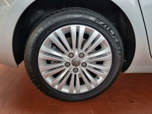 Opel Zafira Innovation 7Sitzer Navi Kamera Winterp. Sol 75.956 km 16.880 € HAAN 42781