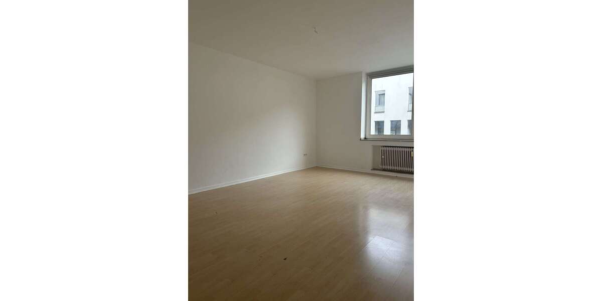 Wohnung zum Mieten in Neuss 685 € 70 m² 2 zimmer