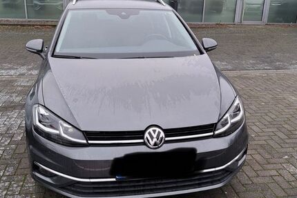 VW Golf 149.000 km 13.900 &euro; Troisdorf 53842