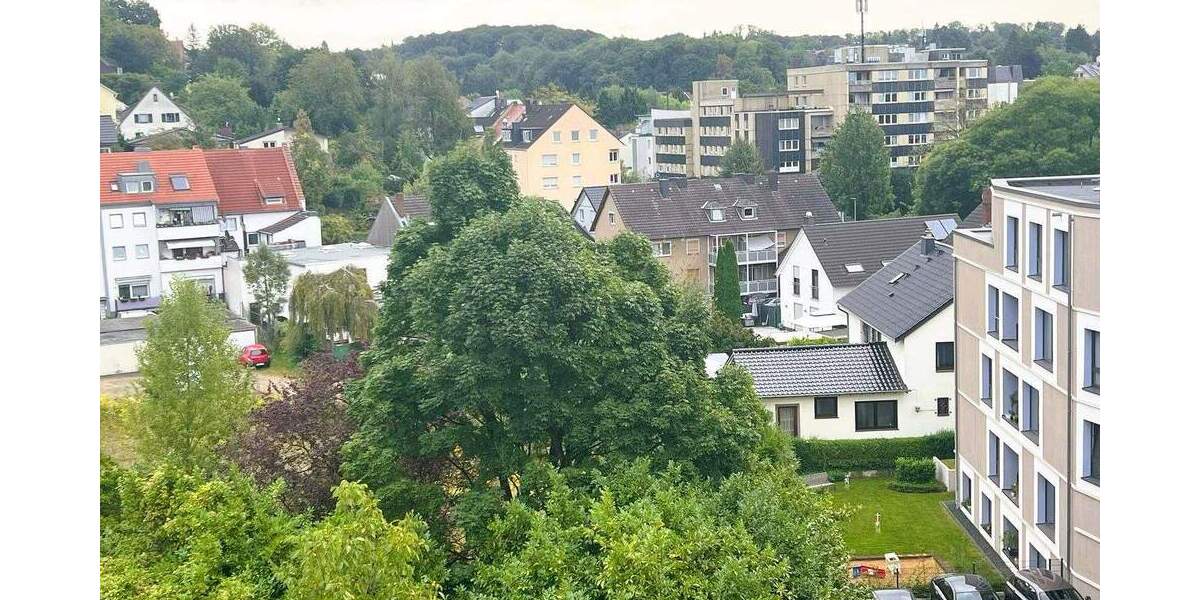 Attraktive Eigentumswohnung mit Aussicht - im Zentrum von Bergisch Gladbach 3 zimmer
