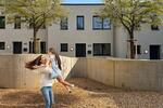 Reihenhaus Neuss - 4 Zimmer, 135 m&sup2;, 2.595&euro; | Angebot:26196885