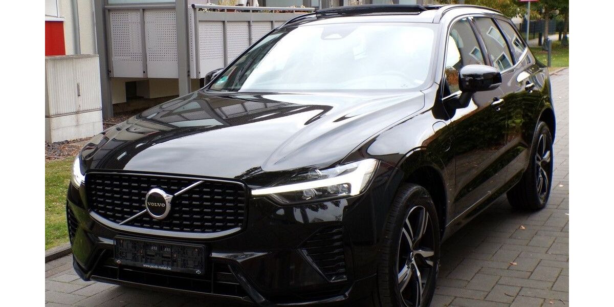 Volvo XC60 142.000 km 31.840 &euro; Düsseldorf 40468