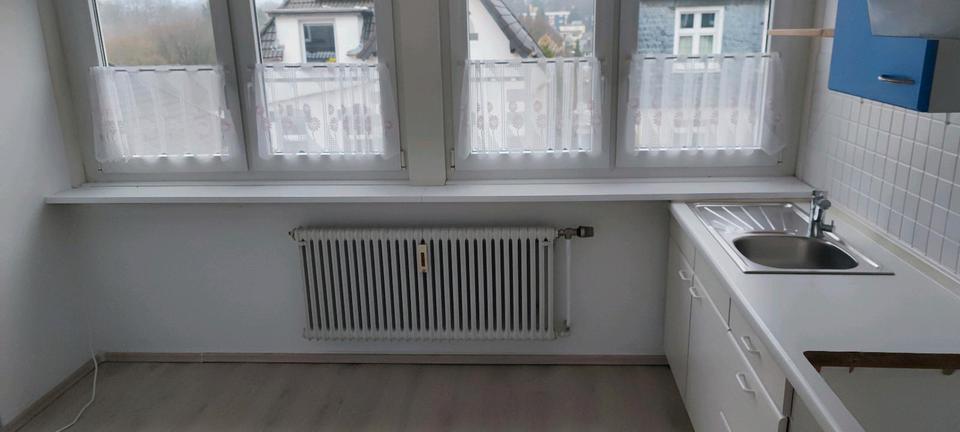 Schöne 3 Zimmer-Wohnung mit Balkon 3 zimmer