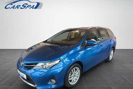 Toyota Auris Touring Sports