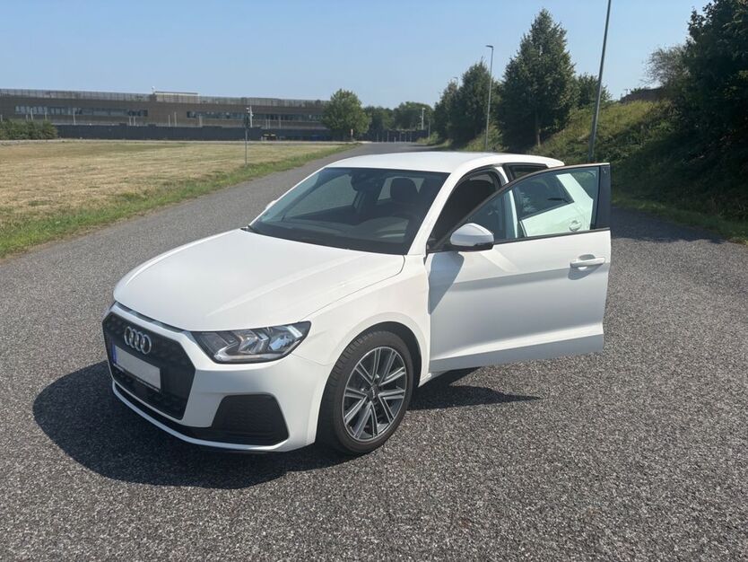 Audi A1 78.000 km 19.999 € Köln 51107