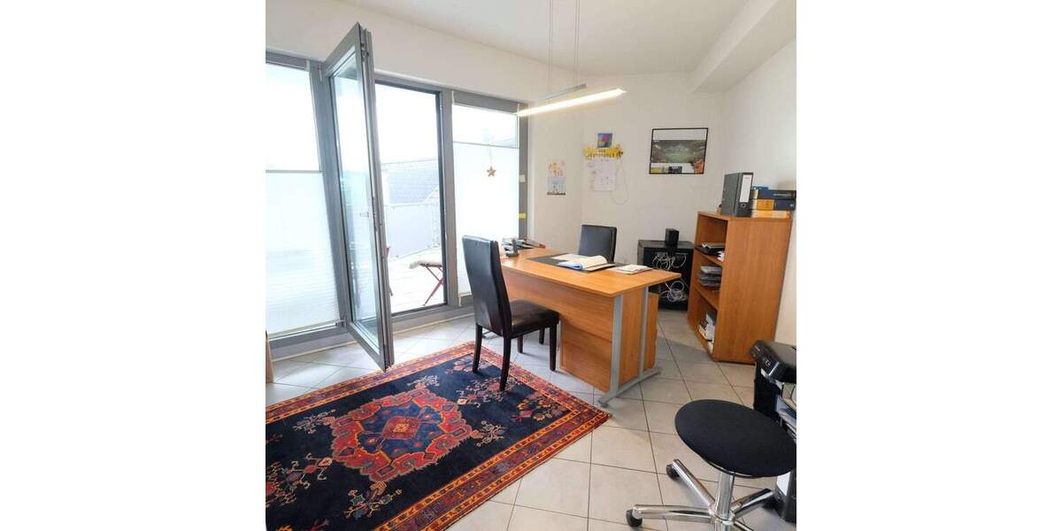 Gewerbeobjekt Rösrath Vierkotten - 4 Zimmer, 110 m&sup2;, 1.100&euro; | Angebot:24708270