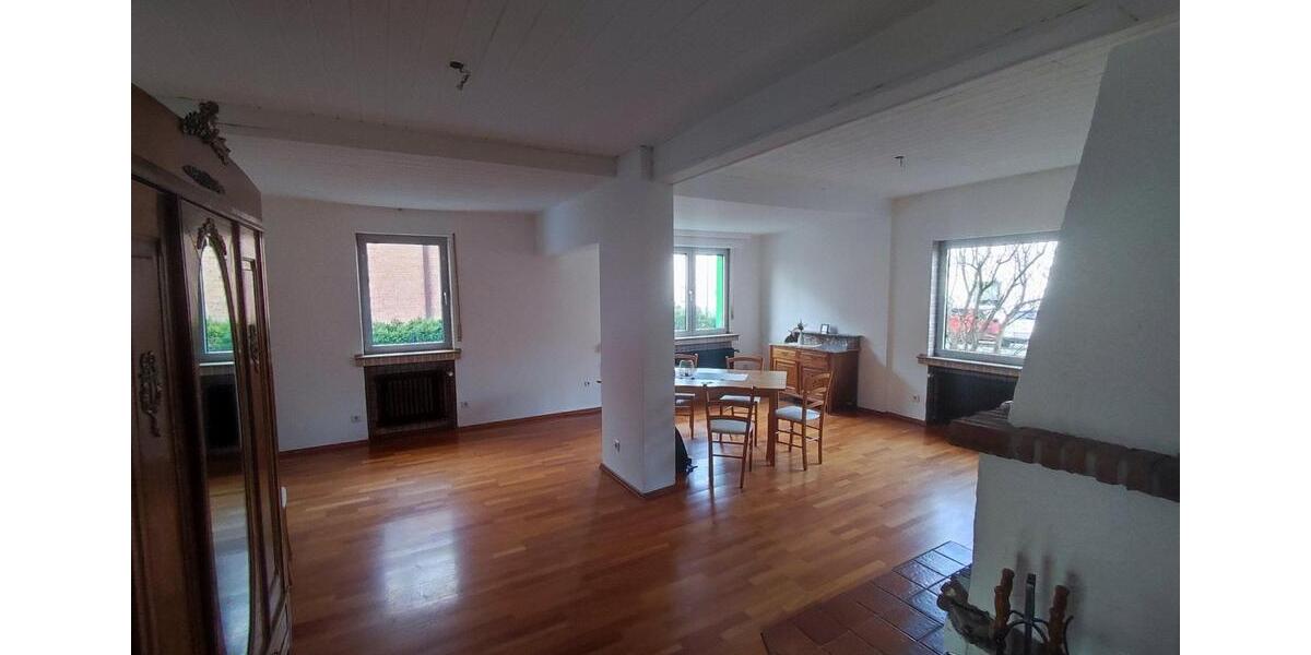 Einfamilienhaus Solingen Aufderhöhe - 5 Zimmer, 148 m&sup2;, 1.150&euro; | Angebot:26326630