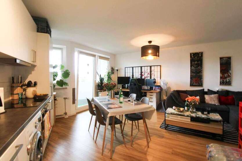 Wohnung zum Kaufen in Bergisch Gladbach 180.000 € 72 m²