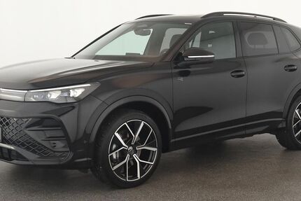 VW Tiguan 20.400 km 45.884 &euro; Düsseldorf 40233