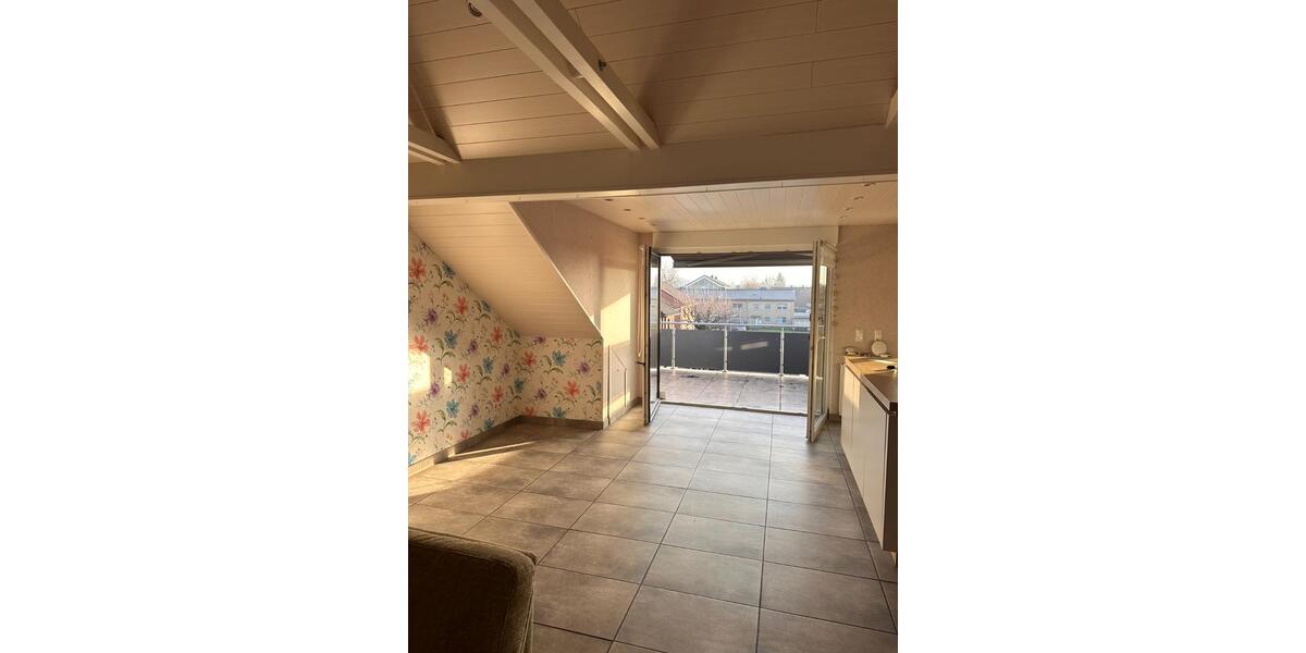 4 Zimmer Wohnung in 50129 Bergheim Niederaußem zur Vermietung 5 zimmer