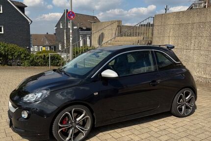 Opel Adam 92.700 km 12.490 &euro; Wermelskirchen 42929