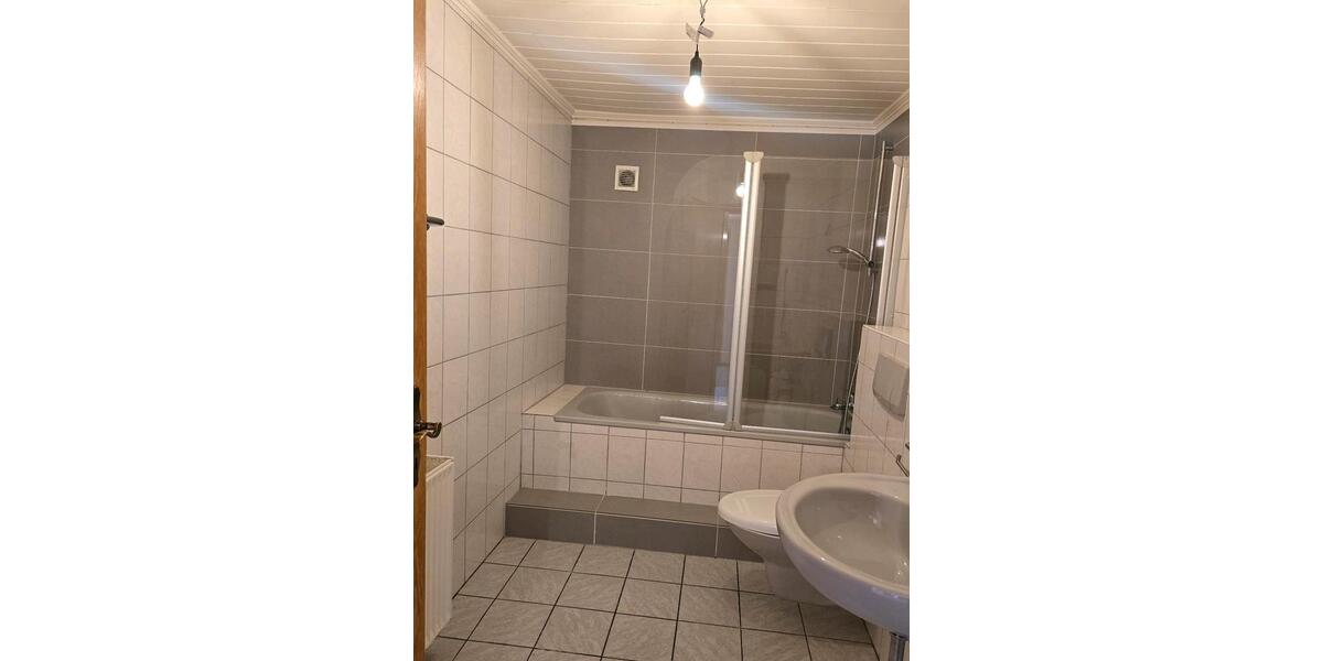 Etagenwohnung Remscheid Remscheid-Süd - 2 Zimmer, 50 m&sup2;, 520&euro; | Angebot:26197492