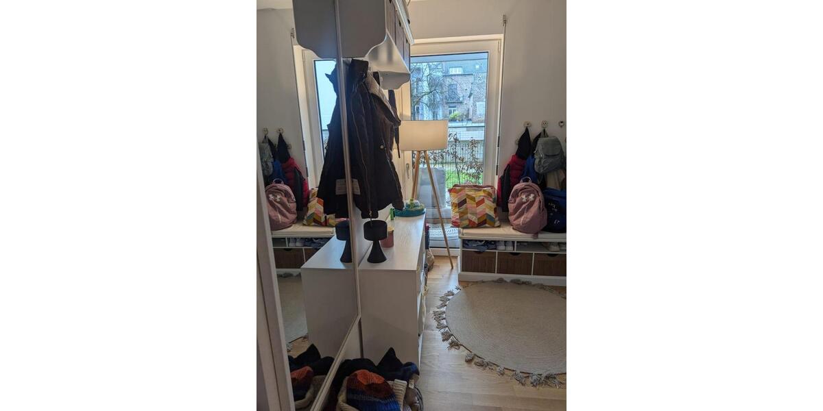 Erdgeschoßwohnung Köln Ehrenfeld - 3 Zimmer, 76 m&sup2;, 1.600&euro; | Angebot:25265377