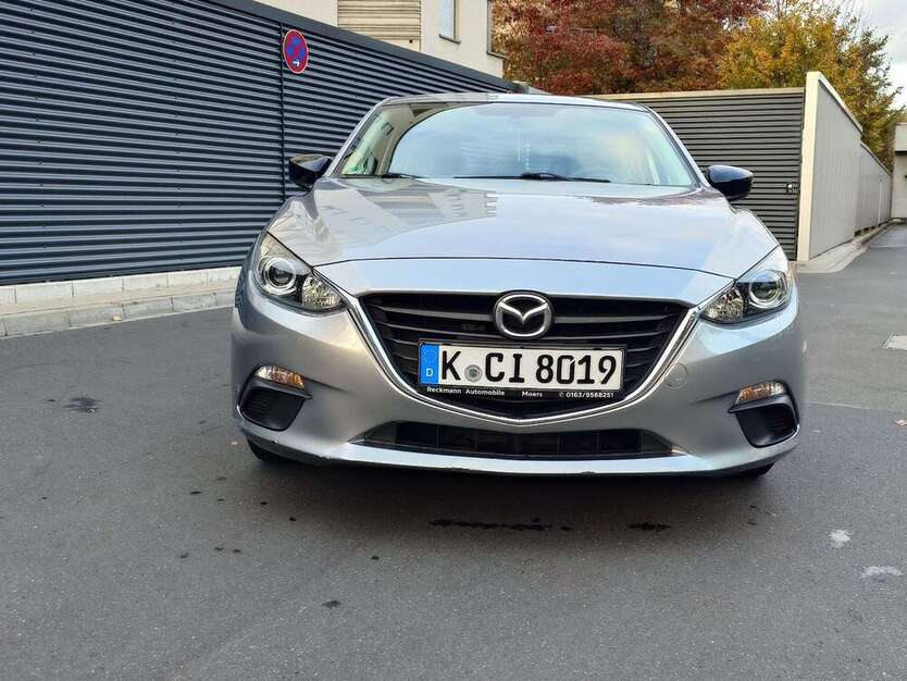 Mazda 3 88.100 km 8.749 € Köln 50735