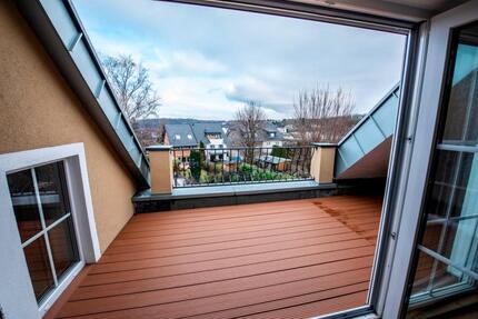 Luxuriöse 3-Zimmer Dachgeschosswohnung in Hürth *Loggia *Pkw-Stel 3 zimmer