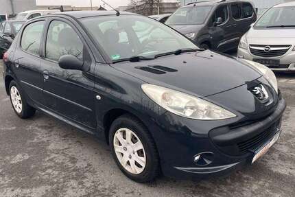 Peugeot 206 146.061 km 2.500 &euro; Düsseldorf 40597
