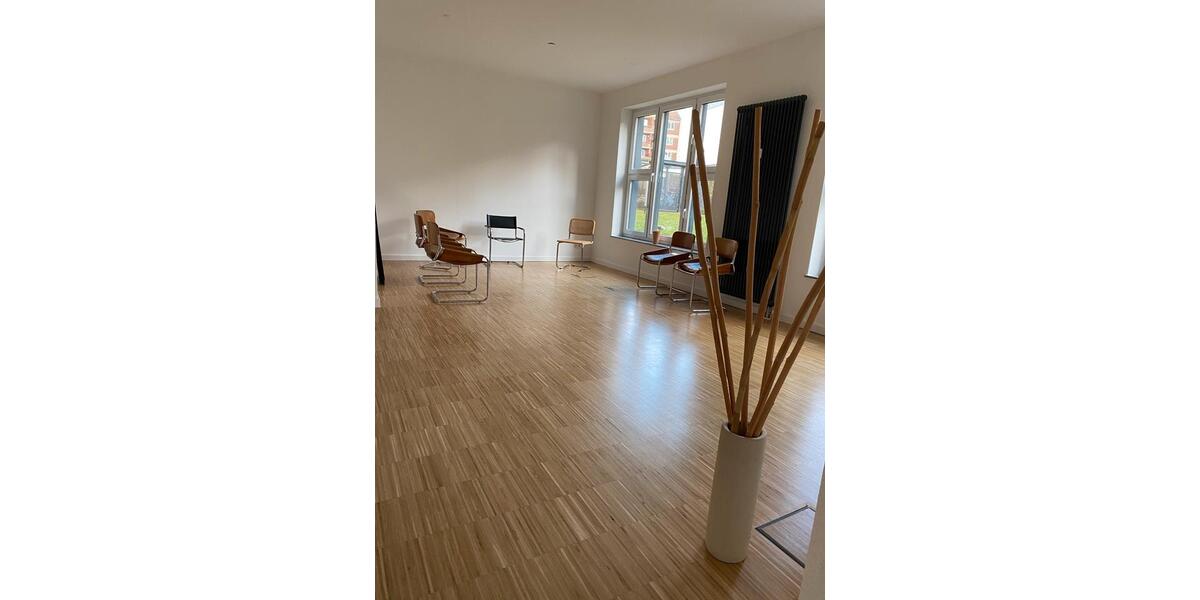 Wunderschöner ruhiger Praxisraum im belgischen Viertel zimmer