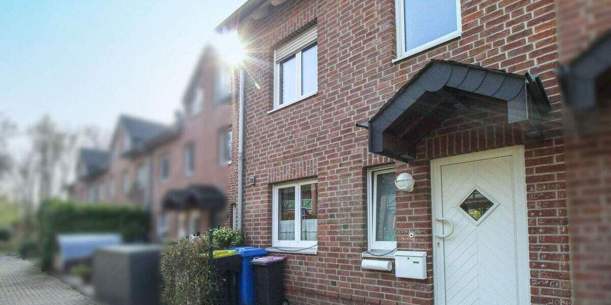 Reihenmittelhaus Neuss Stadionviertel - 6 Zimmer, 141 m&sup2;, 549.000&euro; | Angebot:25611828