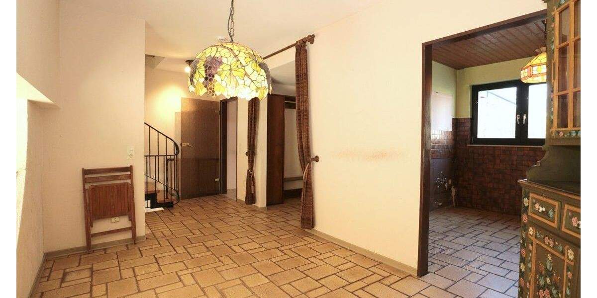 Reihenmittelhaus Dormagen / Hackenbroich Hackenbroich - 5 Zimmer, 141 m&sup2;, 365.000&euro; | Angebot:25277809