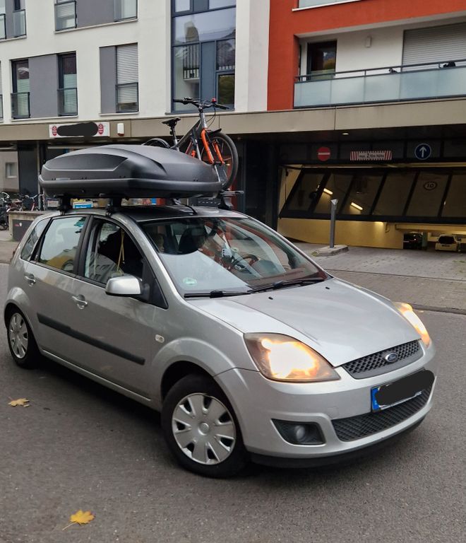 Ford Fiesta 246.000 km 1.998 € Köln 50968