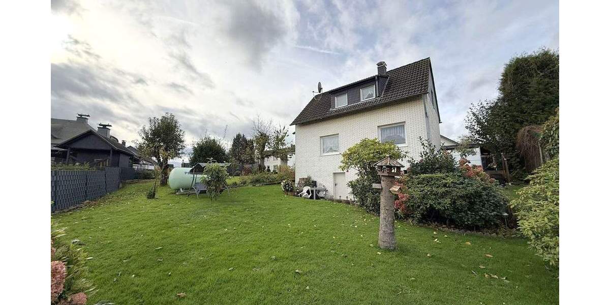 Einfamilienhaus Lindlar Linde - 7 Zimmer, 178 m&sup2;, 499.000&euro; | Angebot:24874677