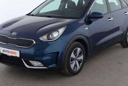 Kia Niro 30.142 km 17.580 &euro; Köln 50739