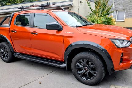 Isuzu D-Max 28.000 km 45.800 € Wuppertal 42327