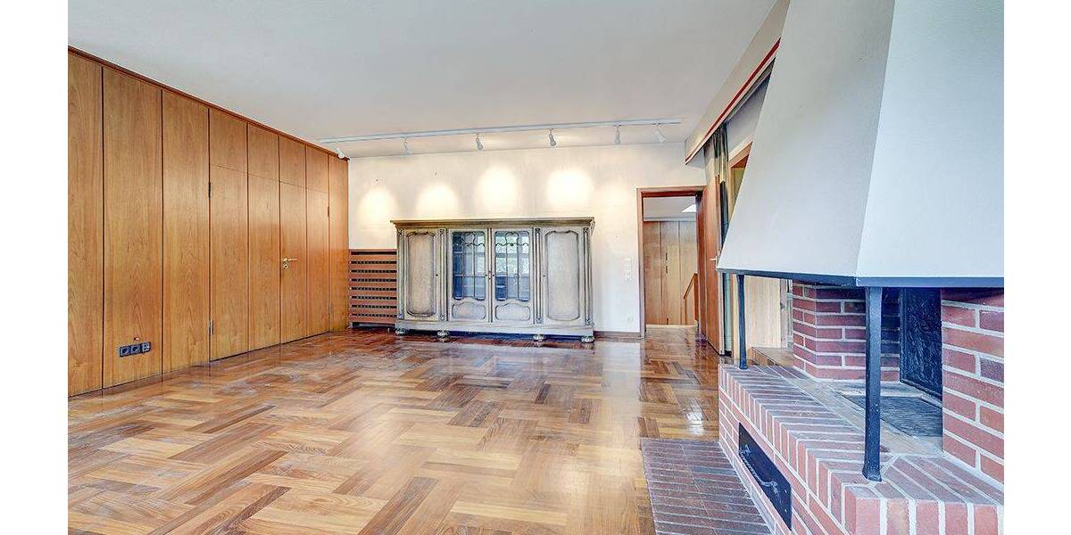 Tolles Baugrundstück mit großem Baufenster und Altbestand zimmer