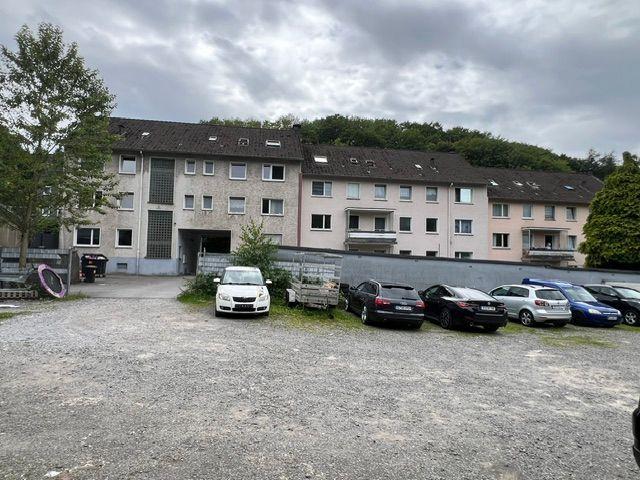 Einfamilienhaus Remscheid Lüttringhausen - 35 Zimmer, 1.453 m&sup2;, 2.499.000&euro; | Angebot:27021140