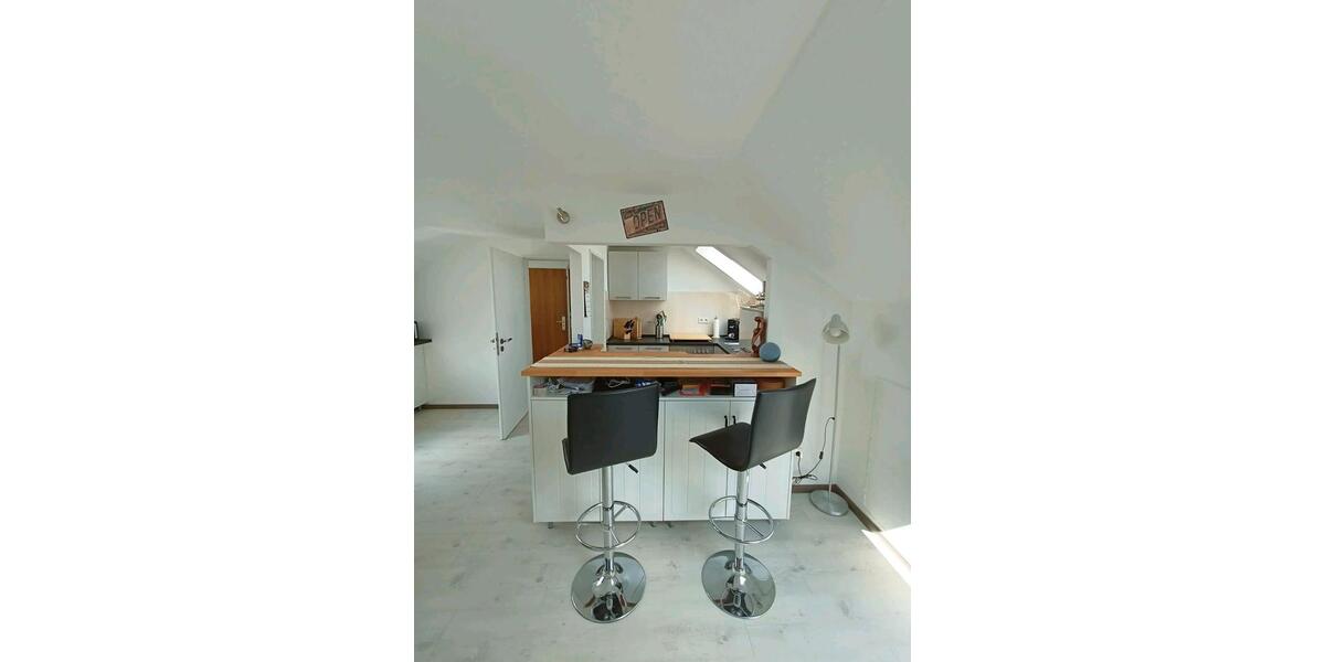 Dachgeschoßwohnung Kürten - 2 Zimmer, 76 m&sup2;, 885&euro; | Angebot:26326077