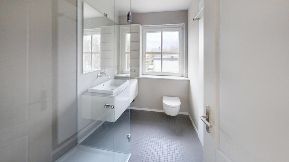 Erftstadt-Lechenich! Zeit für etwas Besonderes! Saniertes Altbau-Miethaus in historischer Hofanlage mit viel Platz für die ganze Familie! Erstklassige Wohnlage! (SN 4944) 7 zimmer