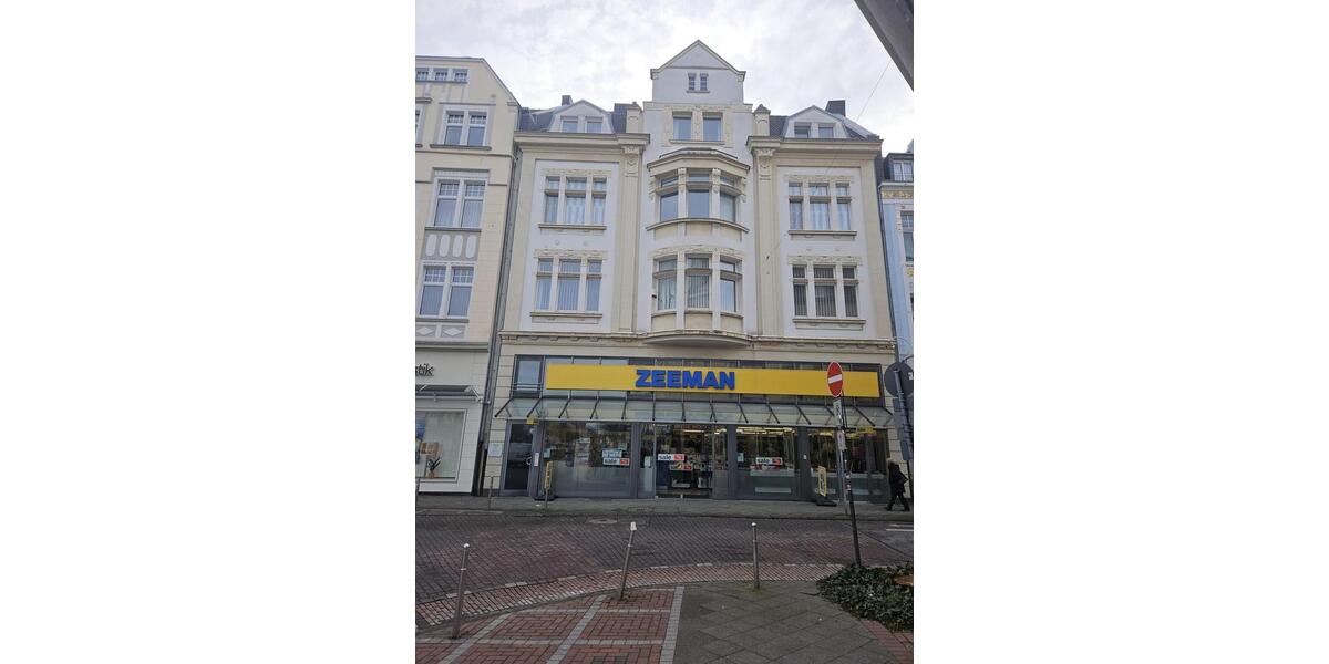 Etagenwohnung Leverkusen - 4 Zimmer, 150 m&sup2;, 1.395&euro; | Angebot:26357528
