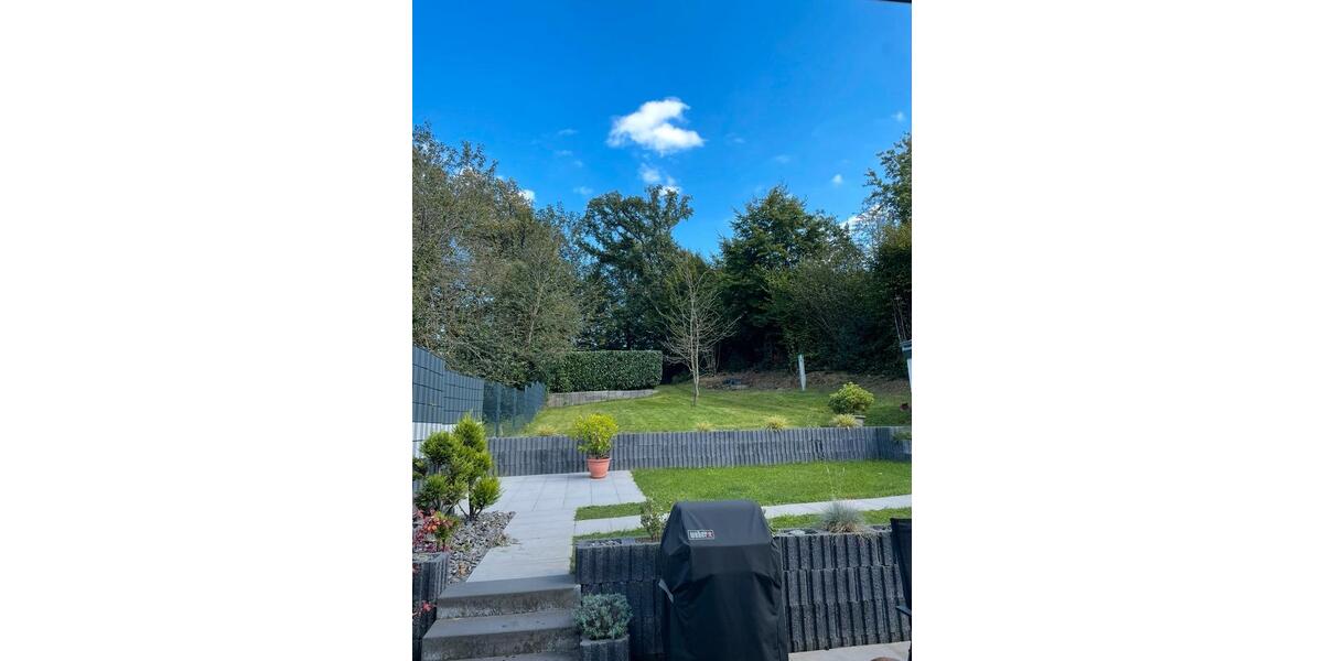 Doppelhaushälfte Wermelskirchen - 7 Zimmer, 180 m&sup2;, 439.000&euro; | Angebot:27120741