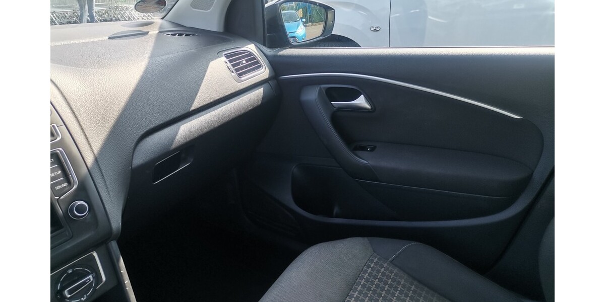 VW Polo 189.800 km 6.299 &euro; Köln 50667