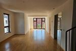 Dachgeschoßwohnung Grevenbroich - 3 Zimmer, 110 m&sup2;, 965&euro; | Angebot:26275228