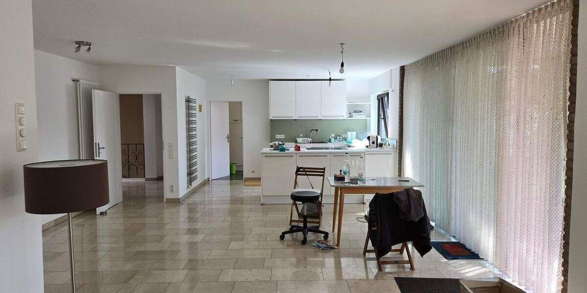 Einfamilienhaus Frechen Habbelrath - 8 Zimmer, 364 m&sup2;, 850.000&euro; | Angebot:25802450