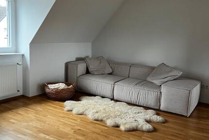 Wohnung Köln Kalk - 3 Zimmer, 70 m&sup2;, 1.700&euro; | Angebot:25596580