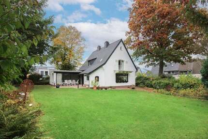 Haus zum Kaufen in Neuss 849.000 € 180.29 m² 6 zimmer